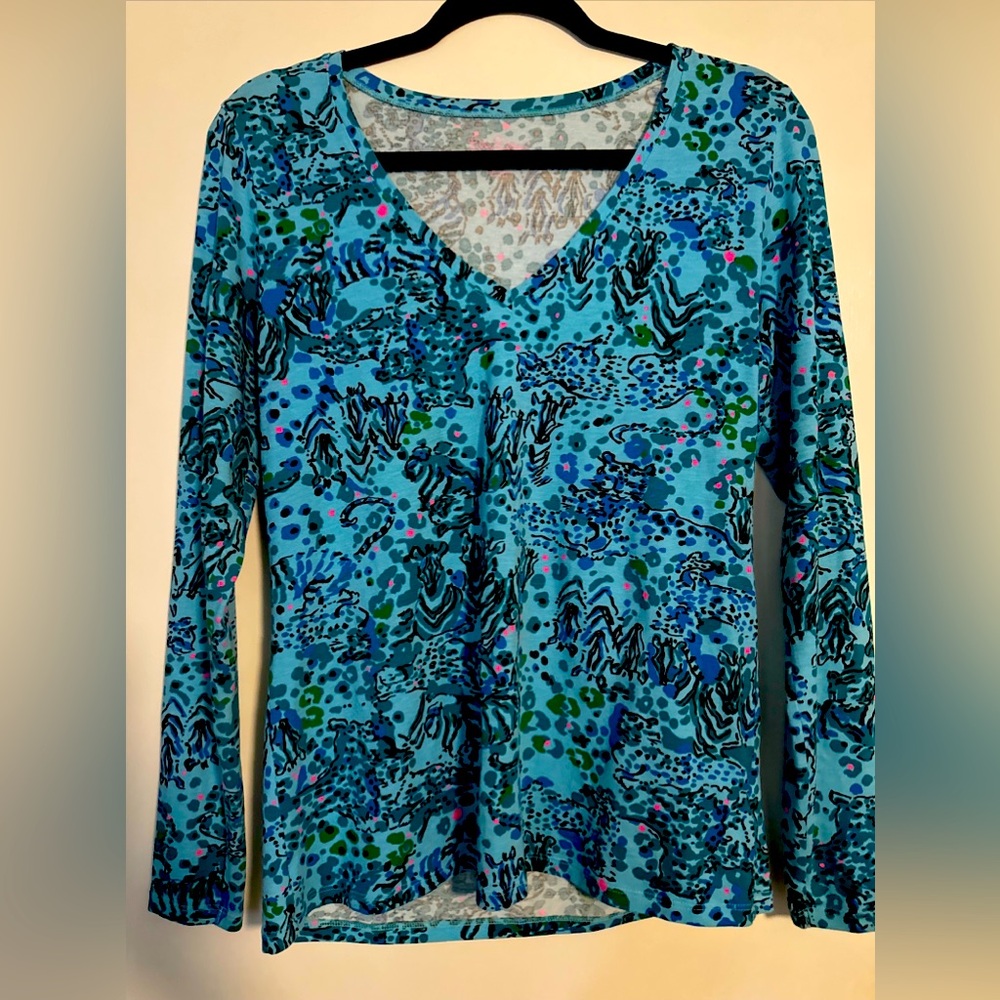 Lilly Pulitzer Jodie Long Sleeve Top Shorely Blue Escapades V-Neck Shirt M